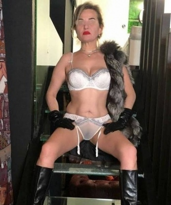 Анкета проститутки Оксана - город Ачи-Су, 52 года, №1425